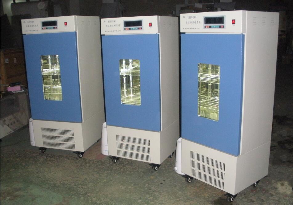 恒温恒湿培养箱LHP-100 大屏液晶显示器 智能控湿控温
